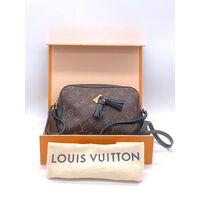 Louis Vuitton Monogram Canvas Saintonge Crossbody Bag (Pre-owned)