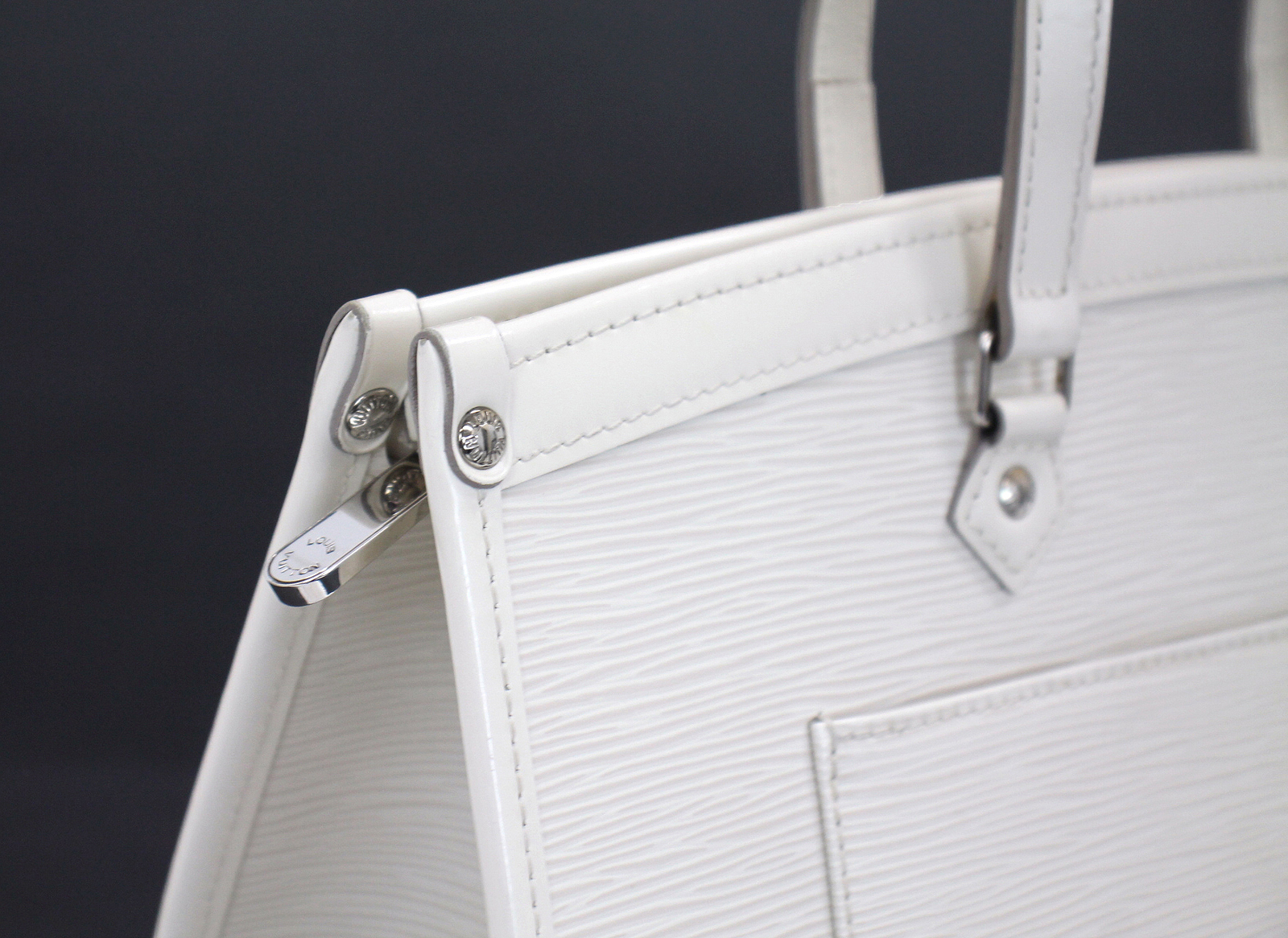 Preloved Louis Vuitton Monogram e Messenger Bag TH0059