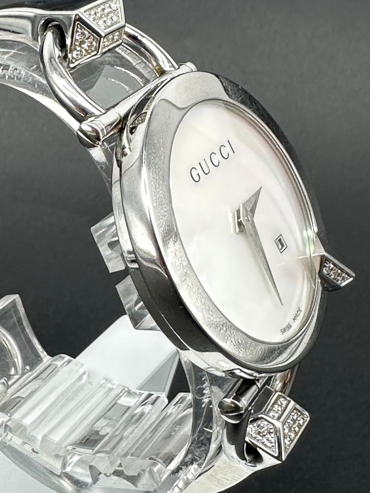 Gucci Chiodo Silver Dial Ladies Watch YA122501