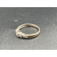 Ladies Solid 10ct White Gold Diamond Ring Fine Jewellery 2.9 Grams Size UK P