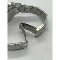 Pioneer Unisex Silver Bracelet Quartz Analog Display Stainless Steel Watch