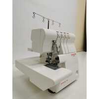 Singer 14SH654 Sewing Machine/Overlocker Ultra Lock w/ Pedal (Pre-Owned)