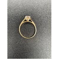 Ladies 18ct Yellow Gold Diamond Ring Elegant Fine Jewellery Timeless Style