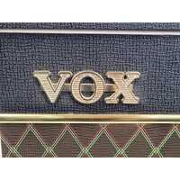 Vox AC15 Custom 15W RMS Guitar Amplifier (Pre-owned)