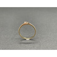 Ladies 9ct yellow Gold Ring (Pre-Owned)