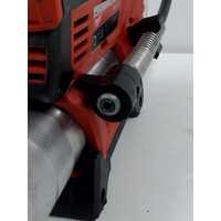 Milwaukee M18-GG Grease Gun with 18V 5.0Ah Lithium-Ion Battery (Pre-owned)