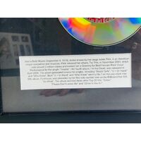 Pink Limited Edition #77/499 10 Photos Framed Memorabilia with COA