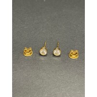 Ladies 18ct Yellow Gold Diamond Stud Earrings