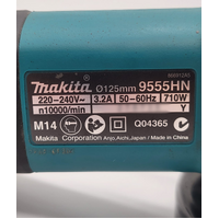 Makita 9555HN 710W 220-240V 125mm Corded Electric Angle Grinder with Case