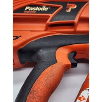 Paslode FrameMaster-Li Impulse Framing Nailer B20543D with Batteries and Charger
