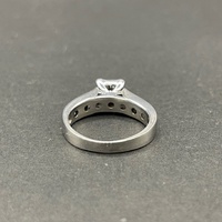 Ladies 14ct White Gold Diamond Ring