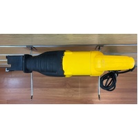 DeWalt DW304P-XE 29mm 230V 1050W Reciprocating Saw with Hard Case and Manual