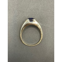Unisex 9ct Yellow Gold Blue Gemstone and Diamond Ring