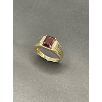 Mens 10ct Yellow Gold Red Gemstone and Diamonds Ring