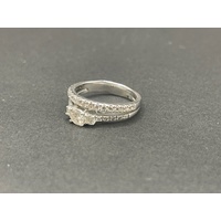 Ladies 18ct White Gold Diamond Double Ring