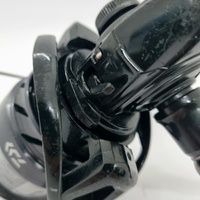 Daiwa Shinoba 4000 Spinning Fishing Reel 4 Ball Bearings 4.9:1 Gear Ratio