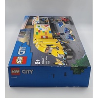 LEGO City Delivery Truck 60440 1061pcs Forklift Minifigures Ages 8+