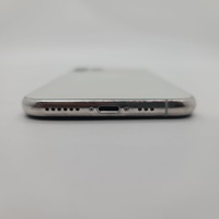 Apple iPhone 11 Pro 64GB Silver Unlocked 5.8 inch Display Smartphone