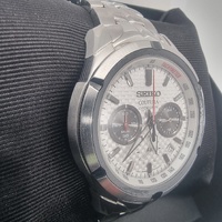 Seiko Coutura SSB433 Mens Chronograph Quartz Watch Silver Dial Steel