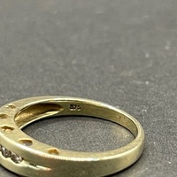 Ladies 9ct Yellow Gold Diamond Band Ring