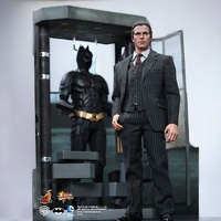 Hot Toys MMS236 Batman Armory 1/6 Scale Bruce Wayne and Alfred Figure