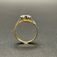 Ladies 18ct Yellow Gold Natural Diamond Ring
