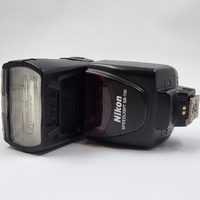 Nikon Speedlight SB-700 Camera Flash Unit