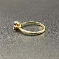 Ladies 9ct Yellow Gold Red Gemstone Ring