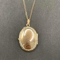 Ladies 9ct Rose Gold Curb Link Necklace & Oval Locket Pendant