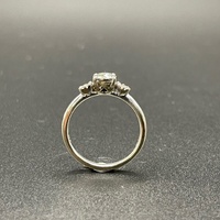 Ladies 10ct White Gold Natural Diamond Ring