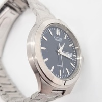 Citizen Mens Watch 1102-S068045 Blue Dial Day Date Stainless Steel Quartz 39mm