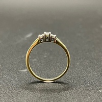 Ladies 10ct Yellow Gold Diamond Ring