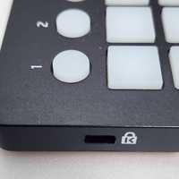 Novation Launchpad Mini MK1 FA0941-01 USB MIDI 64 Pad Controller