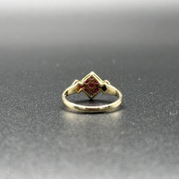 Ladies 9ct Yellow Gold Red Gemstone Ring