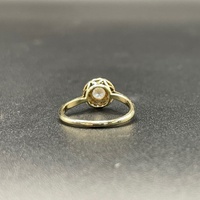 Ladies 9ct Yellow Gold Cubic Zirconia Ring
