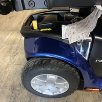 Pride Pathrider 10 Deluxe Mobility Scooter Blue with 2x Keys and Charger