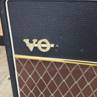 VOX AC30C2 All Tube 8/16 ohm Output 2x12 Celestion G12M 30W Amplifier