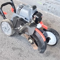 Ozito PED-3005 25.4cc 1HP 2 Stroke Lawn Edger 225mm Blade