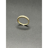 Ladies 9ct Yellow Gold Diamond Vintage Pattern Band Ring