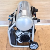Chicago Air HUSH15SF 15L Portable Silent Air Compressor