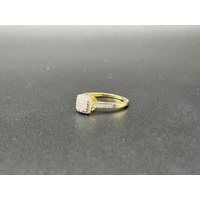 Ladies 9ct Yellow Gold Diamond Cluster Ring