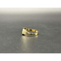 Mens 9ct Yellow Gold Signet Ring
