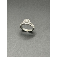Ladies 18ct White Gold Diamond Cluster Ring