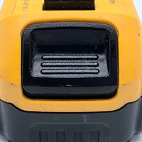 DeWALT DCB182-XE 18V 4.0Ah XR Li-Ion Battery Pack