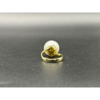 Ladies 14ct Yellow Gold White Pearl Ring