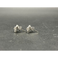 Ladies 18ct White Gold Diamond Cluster Stud Earrings