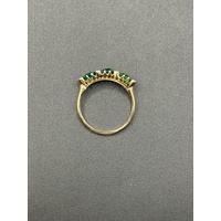 Ladies 18ct Yellow Gold Green Gemstone & Diamond Ring