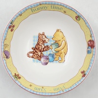 Royal Doulton Classic Winnie the Pooh 2001 3 Piece Gift Set Plate Bowl Mug