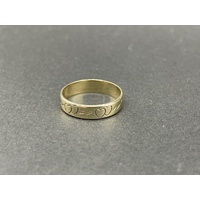 Unisex 9ct Yellow Gold Heart Print Band Ring