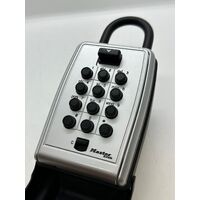 Master Lock Key Safe with Cover Portable Push Button Combination (Pre-owned)